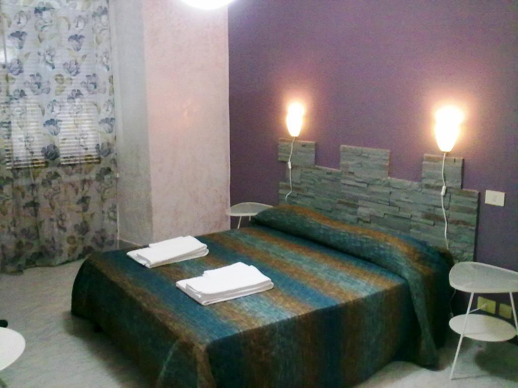 Gigi Holiday Rooms 罗马 外观 照片