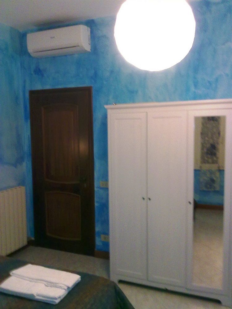 Gigi Holiday Rooms 罗马 外观 照片